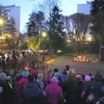 Valojuhla veti tuhansittain väkeä