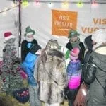 Visit Vuosaaren tapahtumateltta. Kalliolla pääsi kokeilemaan kanoottilaskua Natura  Vivan poikien ohjauksessa. Kuva: Eero Honkanen