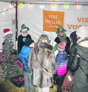 Vuosaaren Joulupolku järjestettiin lauantaina 1.12. seitsemättä kertaa.