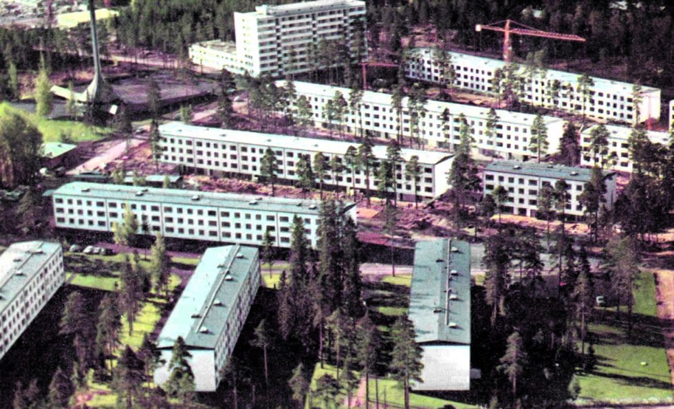 atamasaarentien–Koukkusaarentien aluetta 1960-luvulla.