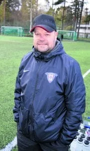 FC Viikinkien joukkueenjohtaja Mika Forsman.