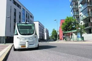Robottibussilla ei ole kuskia.