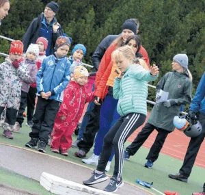 Kuulantyöntö.