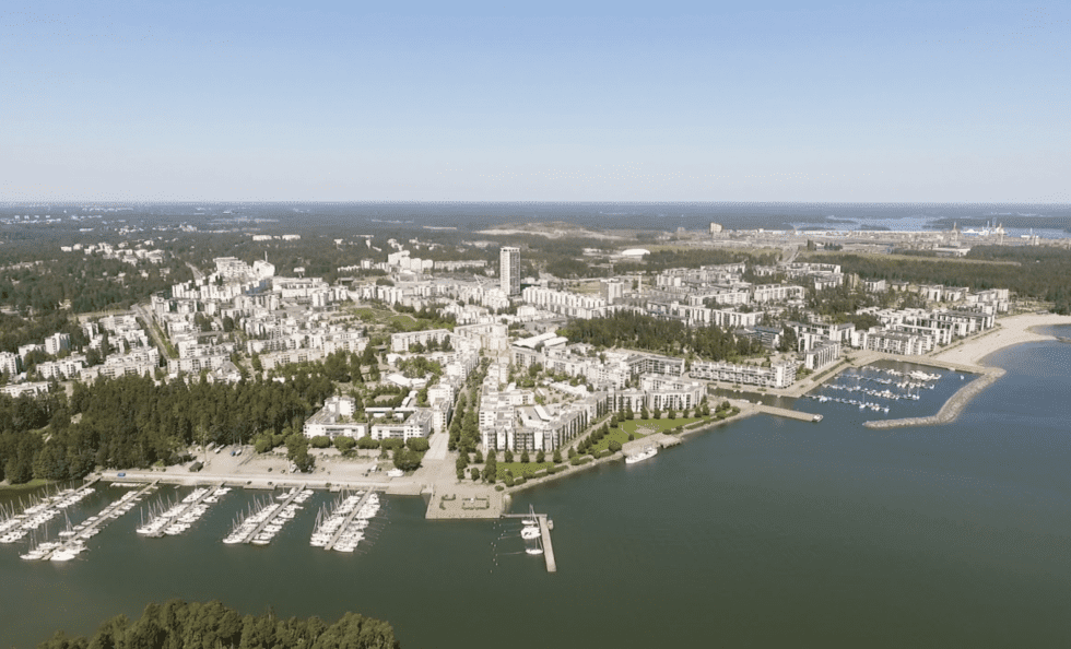Vuosaarta dronesta kuvattuna vuonna 2016. Kuva: Eddy Tihane