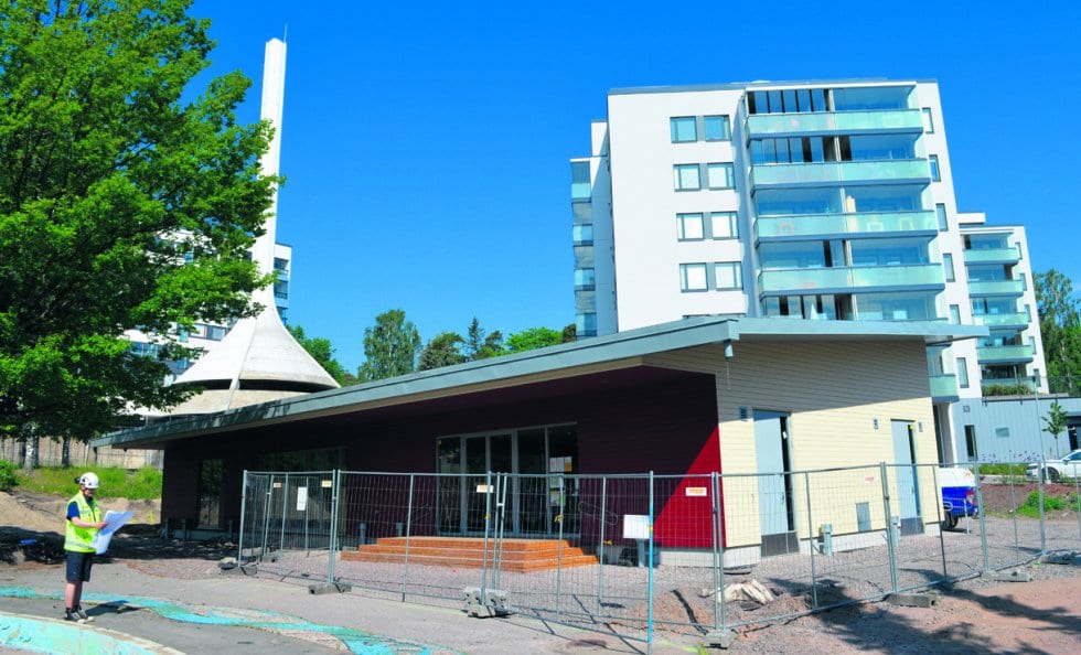 Lohikäärmepuisto Satamasaarentiellä on saanut uuden, komean rakennuksen. Puiston on tarkoitus olla valmiina tämän vuoden marraskuussa.