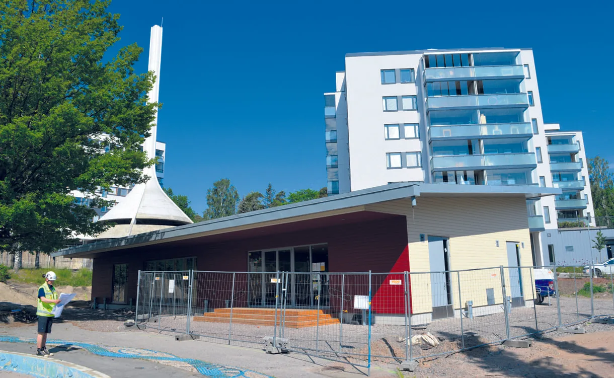 Lohikäärmepuisto Satamasaarentiellä on saanut uuden, komean rakennuksen. Puiston on tarkoitus olla valmiina tämän vuoden marraskuussa.