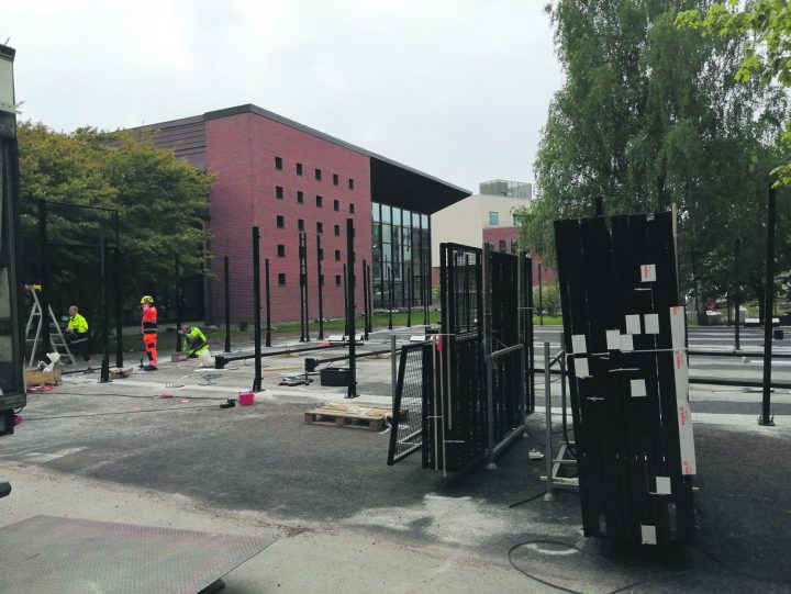 Uudet padelkentät saattavat olla pelikunnossa jo kesäkuun ensimmäisellä viikolla.