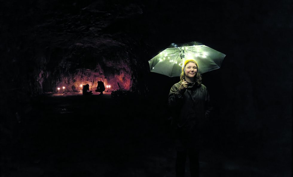 I’m So Here -esityksen visuaalinen suunnittelija Anna Uschanov. Kuva: Markus Luukkonen