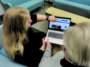 Digiopastusta järjestetään Vuosaaren kirkolla 8.11., 22.11. ja 13.12. kello 13–15. Kuva: Outi Jaakkola