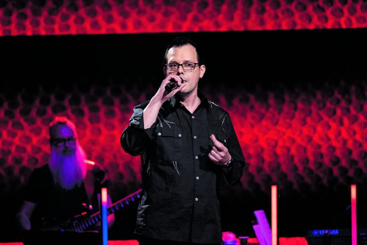 Kalle Paakkanen kisaa The Voice of Finland -laulukisan yhdennellätoista kaudella Maija Vilkkumaan joukkueessa. Kuva: Saku Tiainen / Nelonen Media