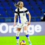 FC Viikinkien kasvatti Nora Heroumin  rakkaus jalkapalloa kohtaan ei sammu – Pallo oli jopa unileluna futisammattilaisen lapsuudessa