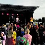Nuorten ideoimat festarit pidettiin Aurinkolahden rannalla