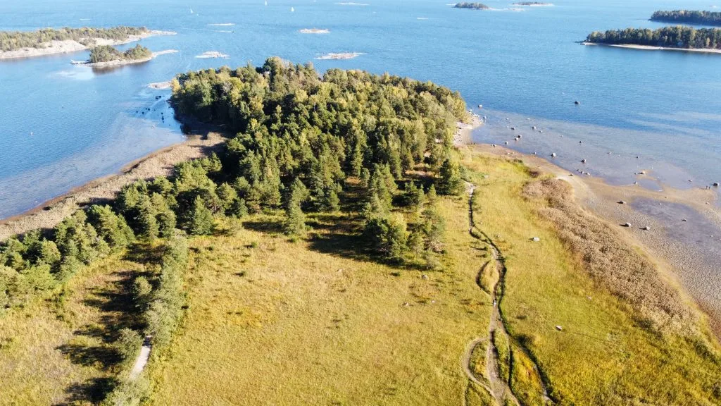 Kuningatar ilmasta kuvattuna. Kuva: Antti Honkanen