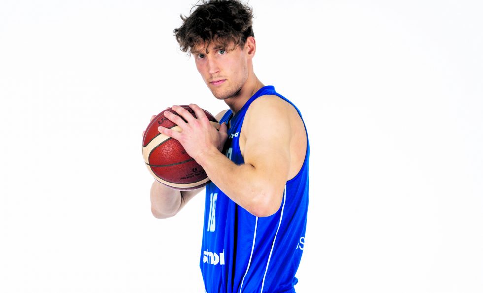 Susijengin Mikael Jantunen varttui Vuosaaresasa. Kuva: Susijengi