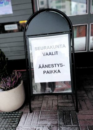 Seurakuntavaalien tulokset selvillä, kirkkoherra Mäkelästä rovasti -  Vuosaari