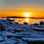 Aurinko nousee