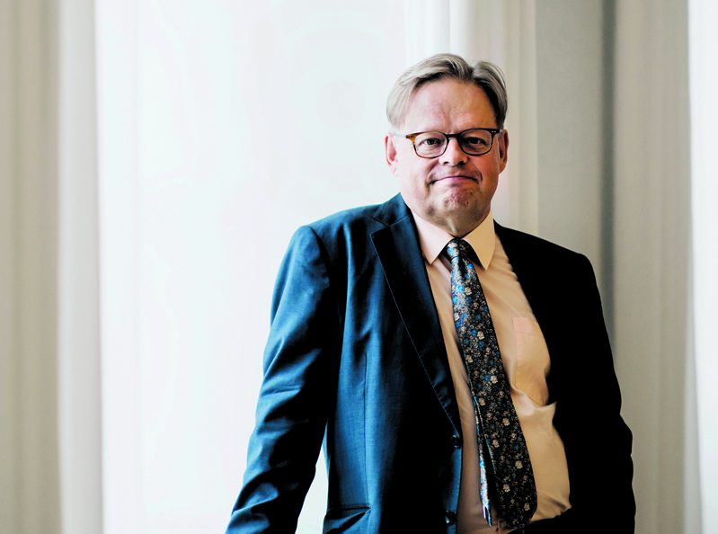 Pormestari Juhana Vartiainen. Kuva: Jetro Stavén