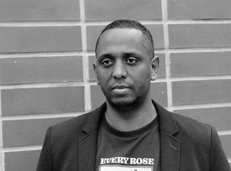 Liban Ismail on jalkapalloseura FC Viikinkien historian ensimmäinen seurakulttuuritulkki. – Toivottavasti pystyn tukemaan perheitä ja auttamaan heitä saamaan mielekkäitä kokemuksia seuran toiminnasta, Ismail toteaa.