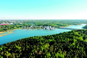Puotilanranta sijoittuu Vartiokylänlahden rannalle Puotilaan. Kuva: Voima Graphics Oy