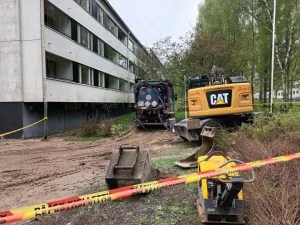 Putkirikkoa korjattiin Isonvillasaarentiellä keskiviikkona 17.5.