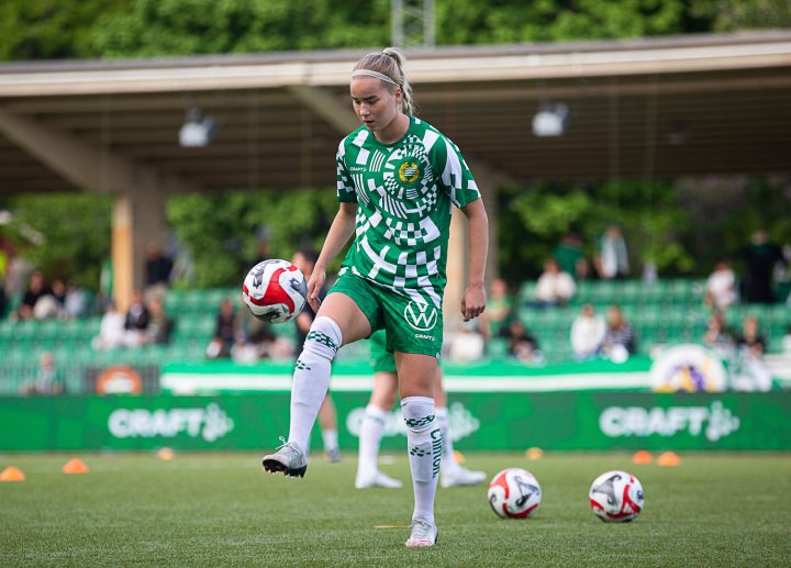 Eva Nyström on viihtynyt Tukholmassa, jalkapallo-oppinsa hän kuitenkin sai lapsena FC Viikingeissä. Kuva: Peter Jonsson