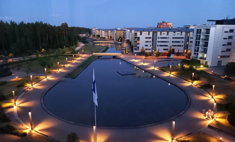Yötön yö Uutelan kanavalla. Kuva: Tuula Kuusisto