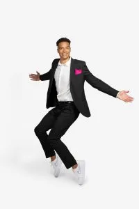 Shawn Huff ounastelee, että hänen pituutensa saattaa aiheuttaa haasteita tanssiliikkeissä. Kuva: MTV / Saku Tiainen