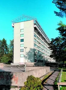 Kuvassa Vuosaarentie 10:n tonttia.