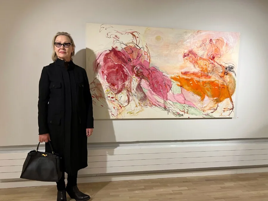 Sofian uudessa galleriassa on nähtävillä 31.3. saakka Marjatta Tapiolan Pyhän Antoniuksen kiusauksia -näyttely.