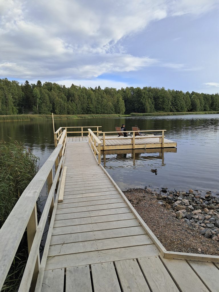 Uusi laituri sijaitsee Vartiokylän puolella. Kuva: Aku Honkanen