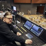 Jari Koskelan valokuvanäyttelyn kuvissa esimerkiksi Linda Lampenius ja Andy McCoy