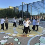 Finlandssvenska folkdansare i Nordsjö