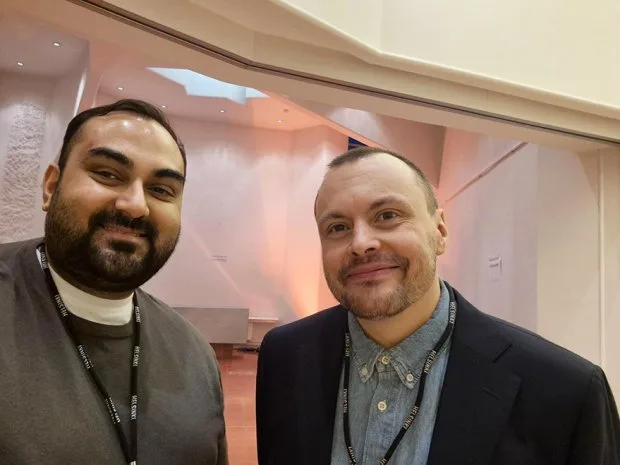 Alussa mukana oli stadiluotsi Johannes Jauhiainen (oik.) ja loppuun asti työtä vei stadiluotsi Gurmann ”Guru” Saini.