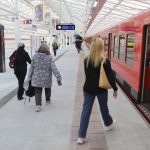 Harppukin helisi ja pulla maistui, kun metro aukesi