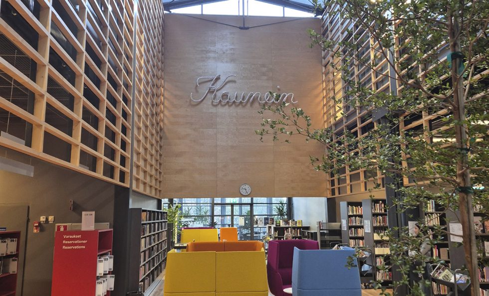 27., 30. ja 31.10. Vuotalokävelyt.