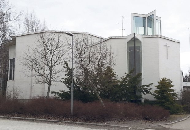 Entinen Merirasti-kappeli remontoidaan nuorisotilaksi.