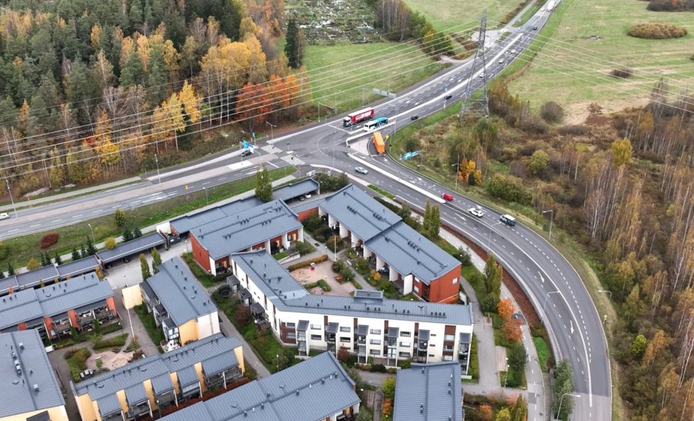 Kallvikintien ja Itäväylän risteys. Kuva: Fintraffic