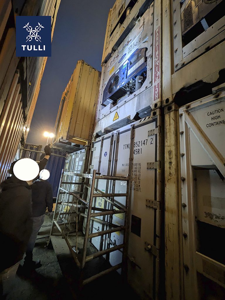 Tulli paljasti merkittävän kokaiinierän salakuljetuksen. Kuvassa merikontti, jonka kylmälaitetilaan kokaiini oli kätketty.