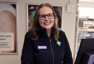 VuoApteekin apteekkari Raisa Kaasinen.