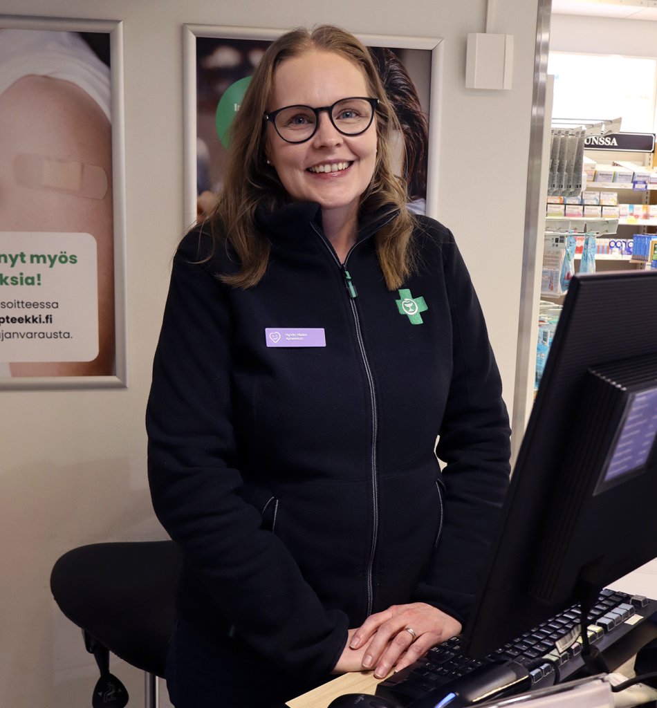 VuoApteekin apteekkari Raisa Kaasinen.