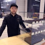 Suklaata alusta loppuun käsityönä