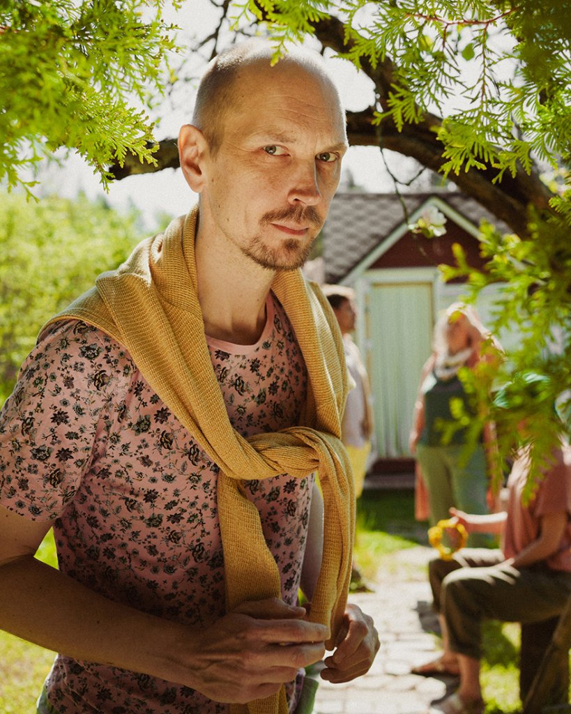 Näyttelijä Carl Alm. Kuva: Darina Rodionova / Klockriketetern 