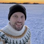 Ihan tavallinen vuosaarelainen: Vuosaari inspiroi Kristian Helasta kirjoittamaan runoja