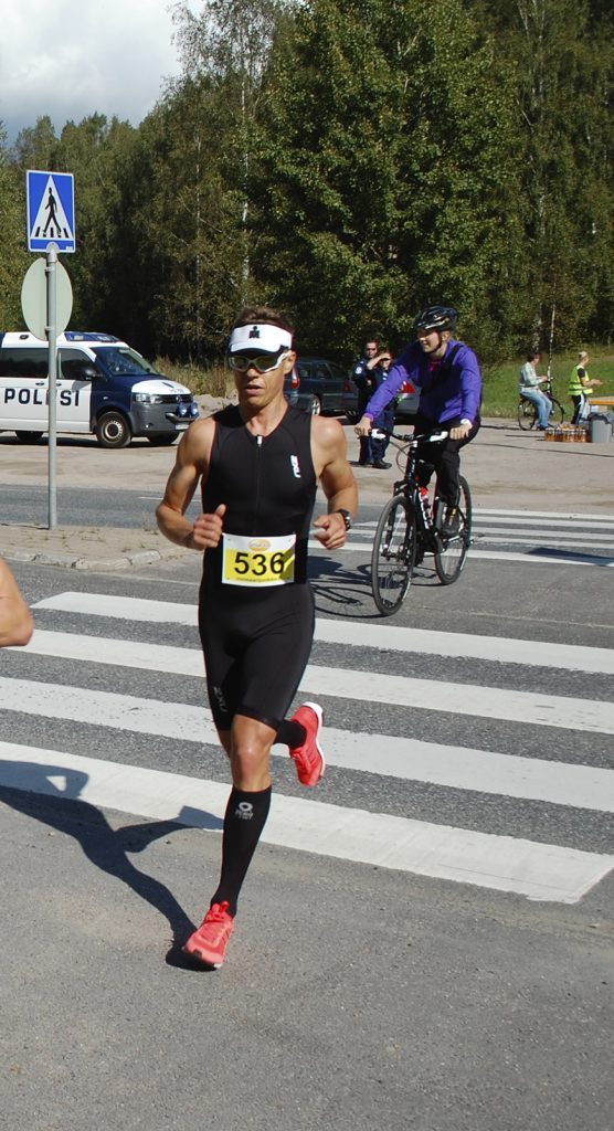 Pääministeri Alexander Stubb osallistui Vuosaari-juoksuun 6.9.2014. Presidentinvaalikampanjansa Stubb ulotti myös Vuosaareen vuosina 2023 ja 2024.
