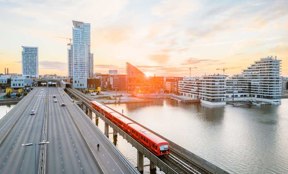 Kulosaaren metrosilta Kalasataman ja Kulosaaren välillä. Kaupunkiliikenne Oy/Aarni Salomaa