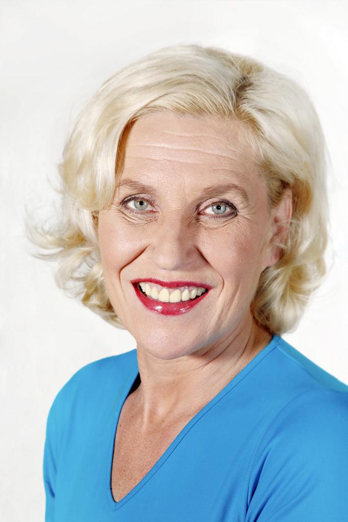 6.10. Vuosalissa Eija Vilppaan haastattelu.